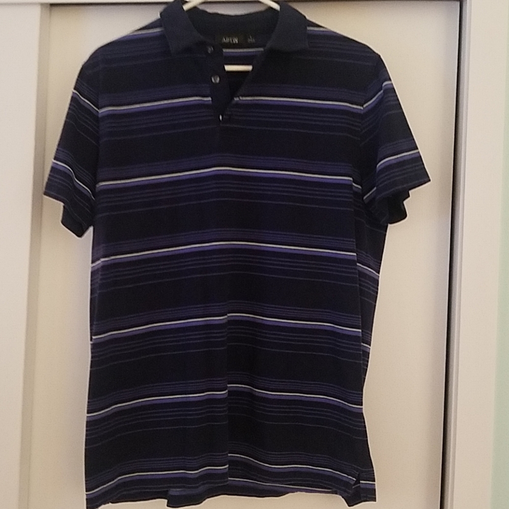 Casual short sleeve shirt